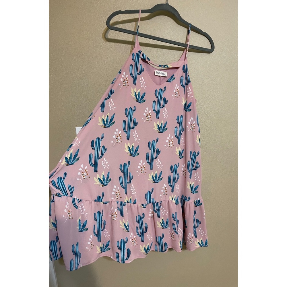 Dress - Picture 2 of 4